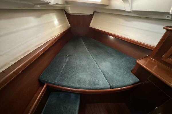 The Originals 38ft Beneteau Yacht For Sale