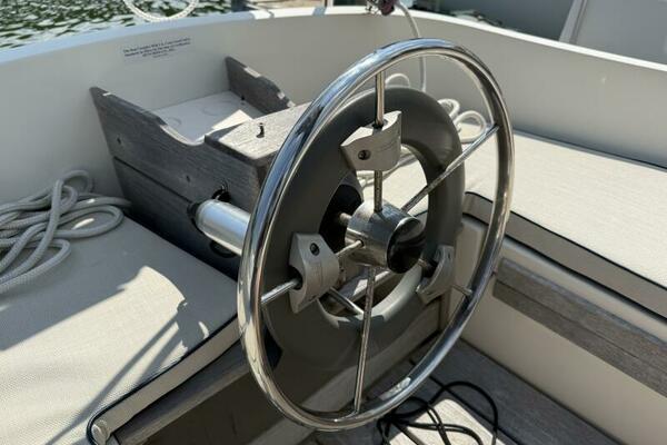Horizon Cat Wheel Steering w/ Autopilot