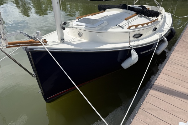 20ft Com Pac Yacht For Sale