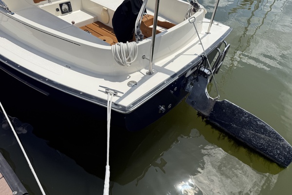 20ft Com Pac Yacht For Sale