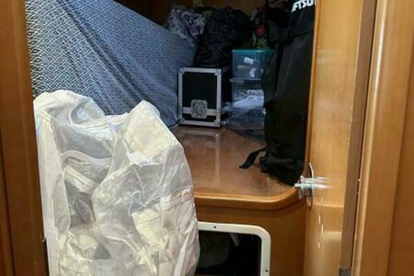 Herkee 38ft Lagoon Yacht For Sale