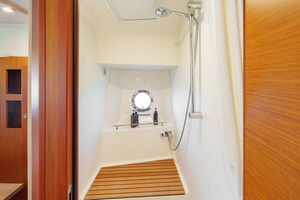 Carolina Blues 44ft Beneteau Yacht For Sale