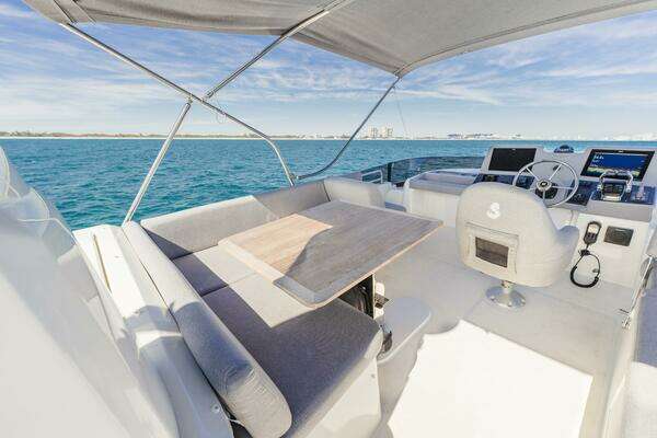 Beneteau  Yacht For Sale