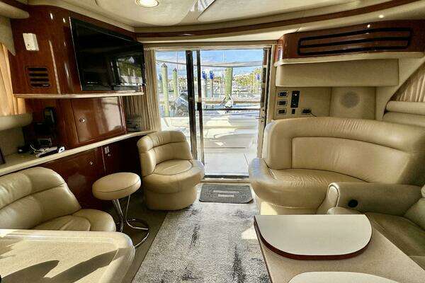 Sea Ray 480 Sedan Bridge Yacht For Sale