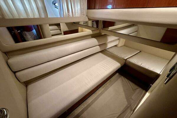 Sea Ray 480 Sedan Bridge Yacht For Sale