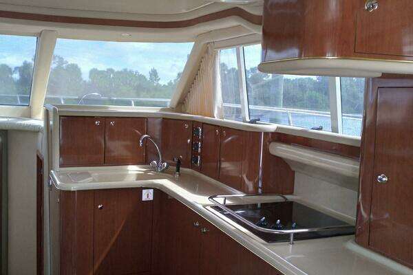 Sea Ray 480 Sedan Bridge Yacht For Sale