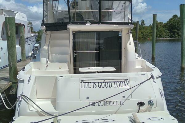 Sea Ray 48 LIFE IS GOOD TODAY - Exterior