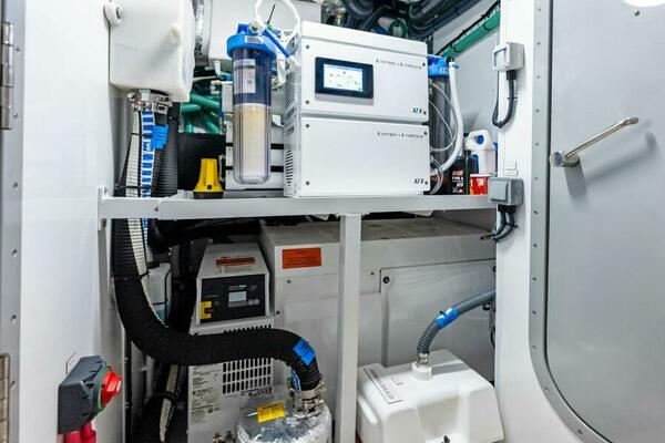 72ft Princess Yacht For Sale