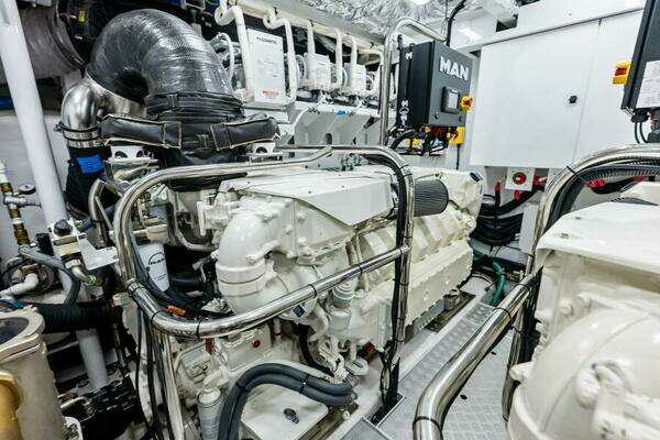 Princess Y72 Motor Yacht Yacht For Sale