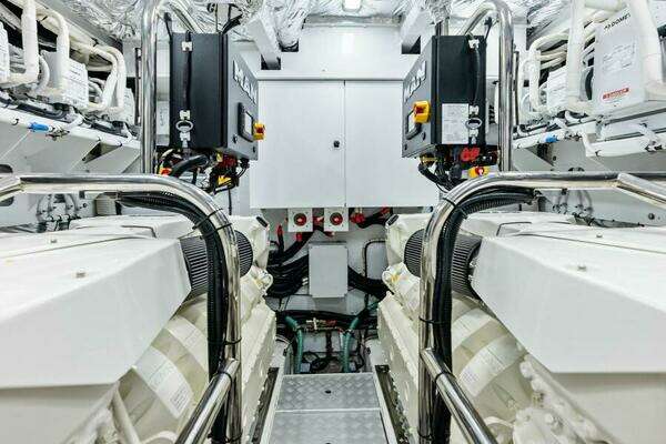 Princess Y72 Motor Yacht Yacht For Sale