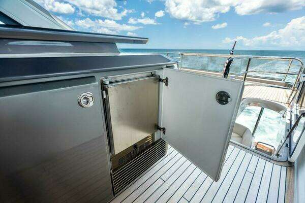 Princess Y72 Motor Yacht Yacht For Sale