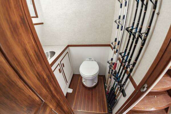 Jarrett Bay 54 Yacht For Sale