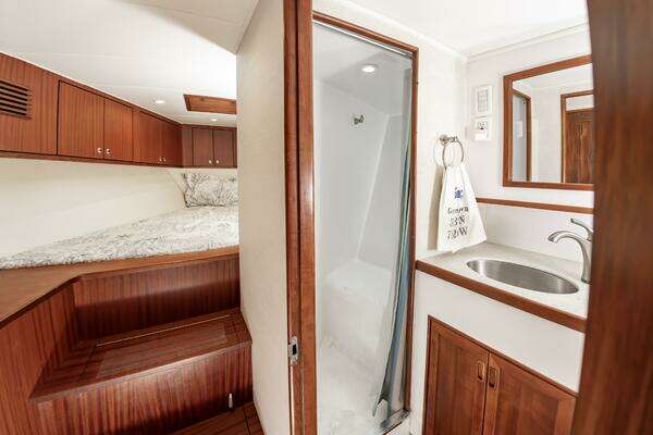 Jarrett Bay 54 Yacht For Sale