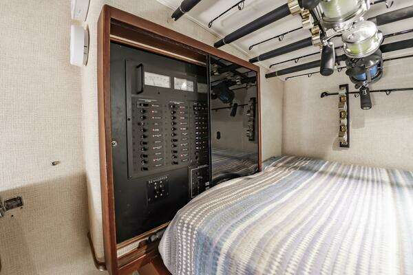 Jarrett Bay 54 Yacht For Sale