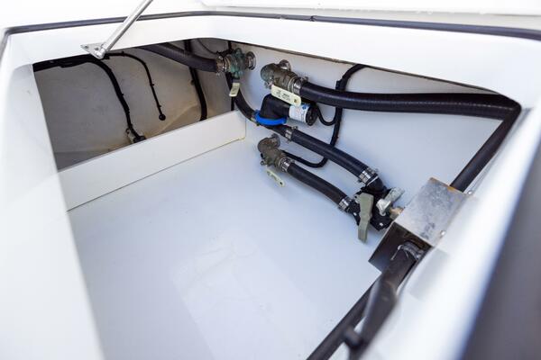 34ft Freeman Yacht For Sale