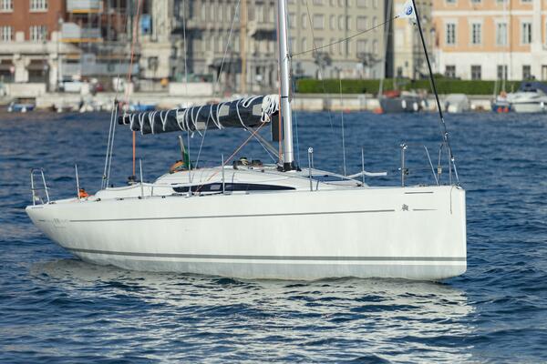 34ft Italia Yachts Yacht For Sale