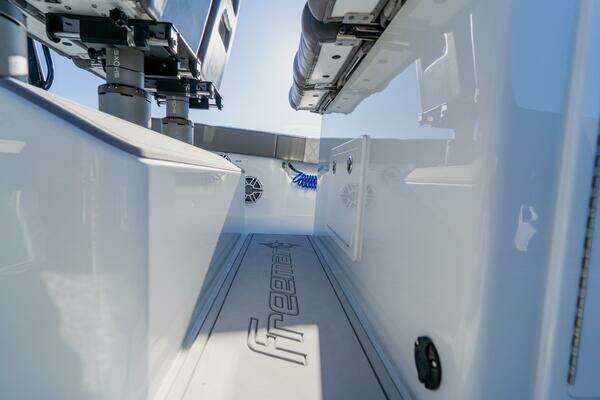 Freeman 42 LR Yacht For Sale