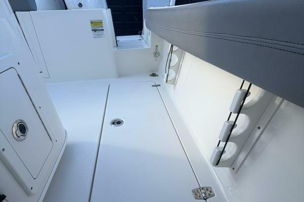 24ft Cobia Yacht For Sale