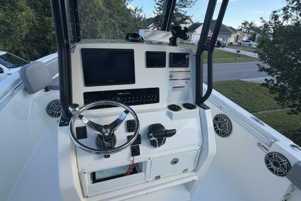 24ft Cobia Yacht For Sale