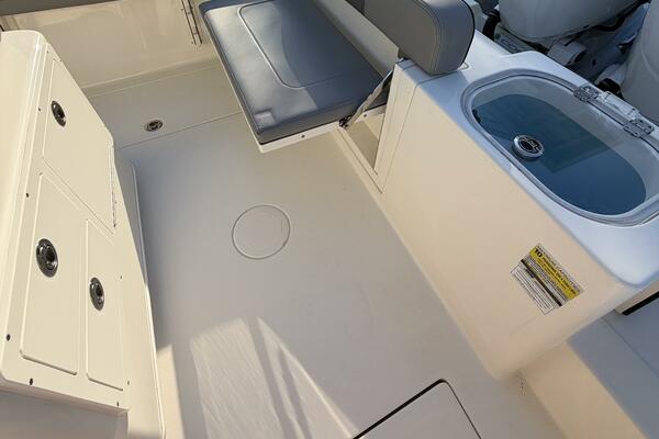 24ft Cobia Yacht For Sale