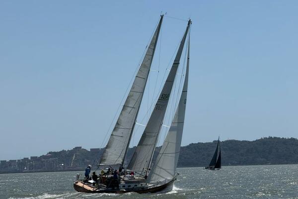 2007 Schooner 49
