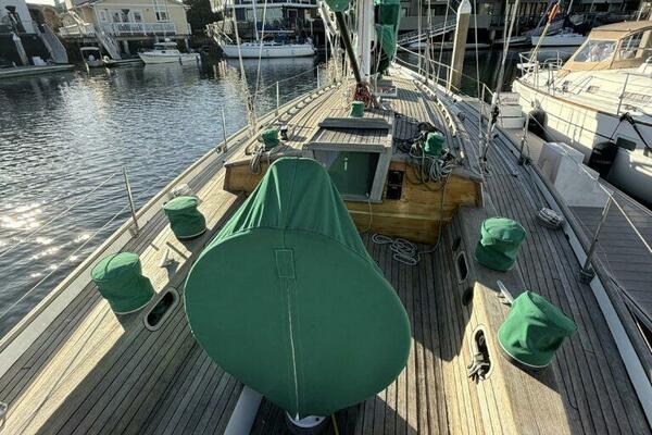 Sir Edmund 49ft Schooner Yacht For Sale