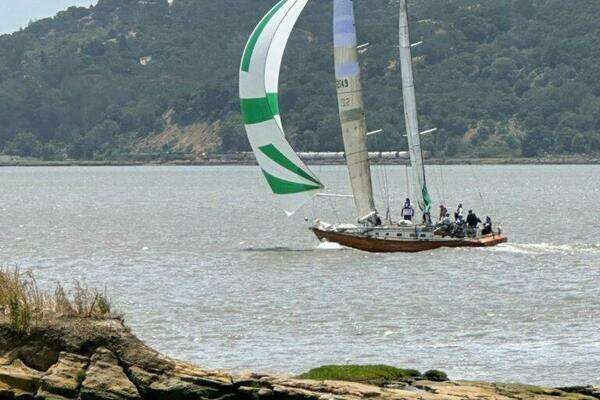 Photo of the 2007 Schooner  "Sir Edmund"