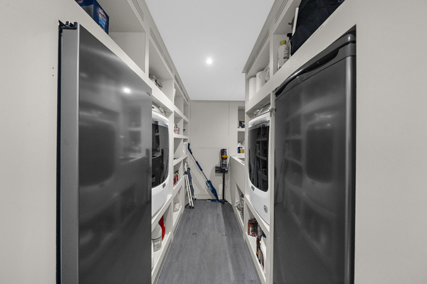 106ft Ocean Alexander Yacht For Sale