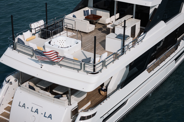 106ft Ocean Alexander Yacht For Sale