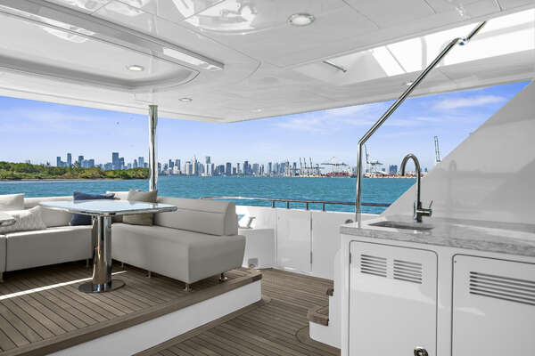 Ocean Alexander 32 L Yacht For Sale