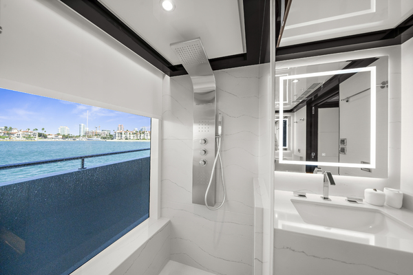 106ft Ocean Alexander Yacht For Sale