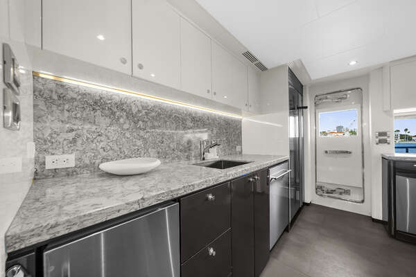 Ocean Alexander 32 L Yacht For Sale