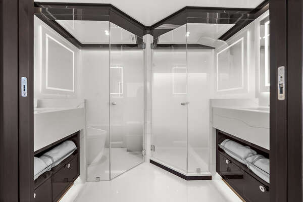 Ocean Alexander 32 L Yacht For Sale