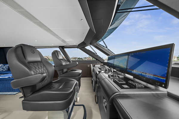 106ft Ocean Alexander Yacht For Sale