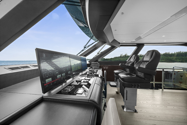 106ft Ocean Alexander Yacht For Sale