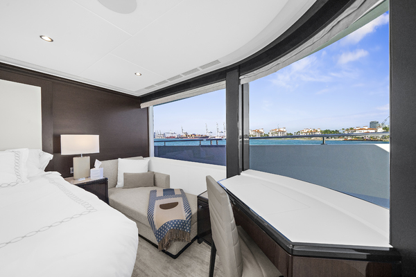 106ft Ocean Alexander Yacht For Sale