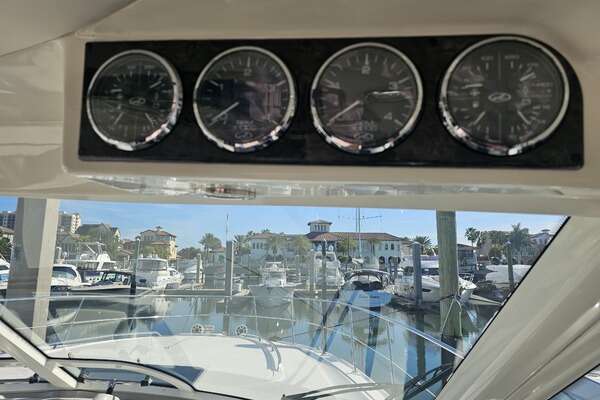 Sea Ray 500 SUNDANCER Yacht For Sale