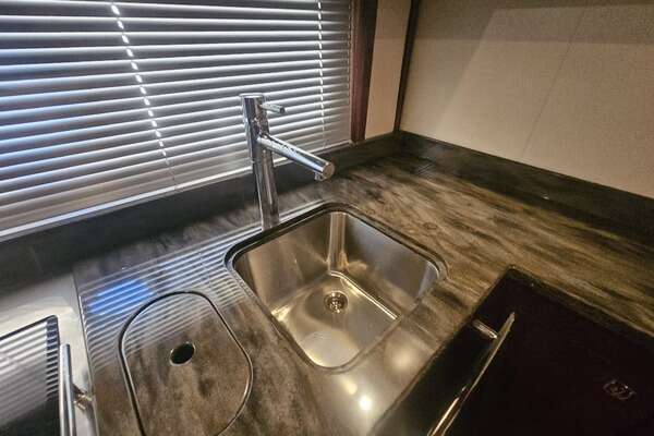 Sea Ray 500 SUNDANCER Yacht For Sale