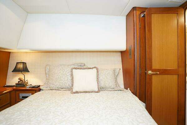 2005 Ocean Yachts 50