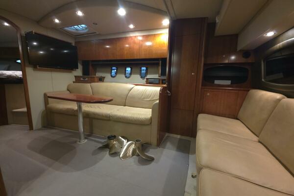 39ft Cruisers Yachts Yacht For Sale