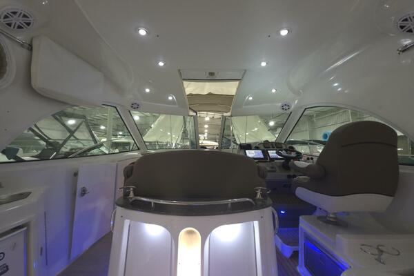 39ft Cruisers Yachts Yacht For Sale