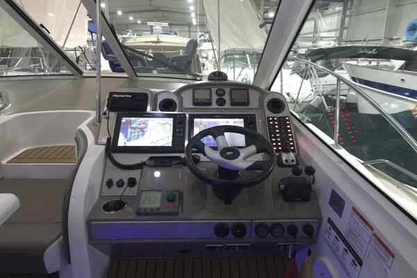 39ft Cruisers Yachts Yacht For Sale