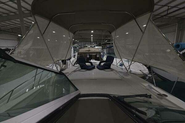 2008 Cruisers Yachts 39