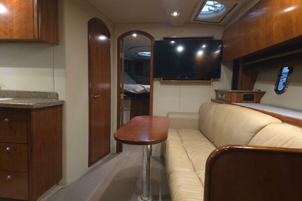 39ft Cruisers Yachts Yacht For Sale