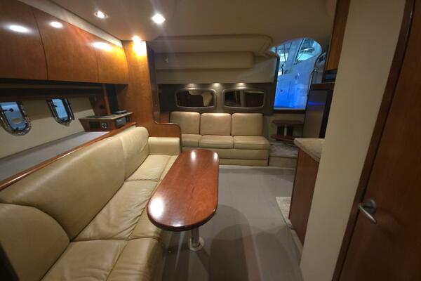 39ft Cruisers Yachts Yacht For Sale