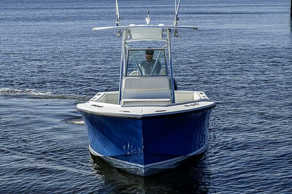 26ft Regulator Yacht For Sale