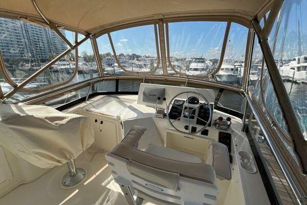 Glass Machine 36ft Sabreline Yacht For Sale