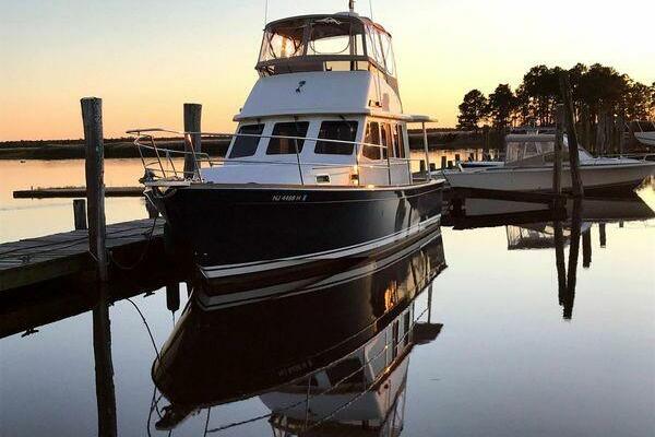 Glass Machine 36ft Sabreline Yacht For Sale