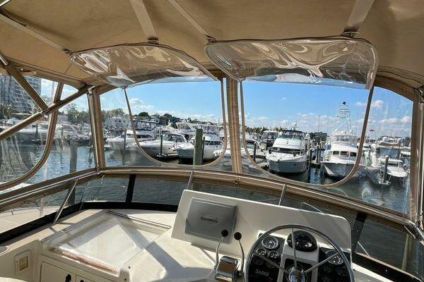 Glass Machine 36ft Sabreline Yacht For Sale