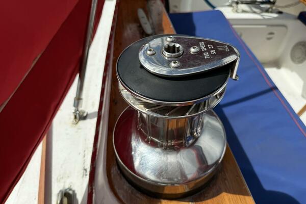 Redshift 41ft Capital Yacht For Sale